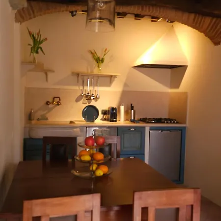 Appartamento La Piastronata Massa (Tuscany)