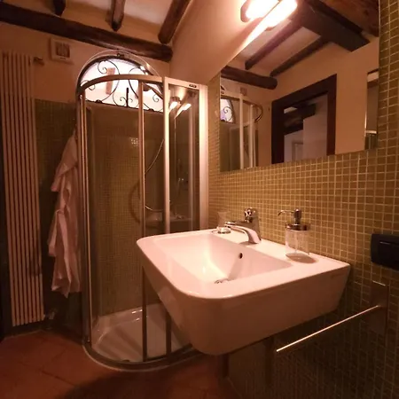 La Piastronata Apartment *